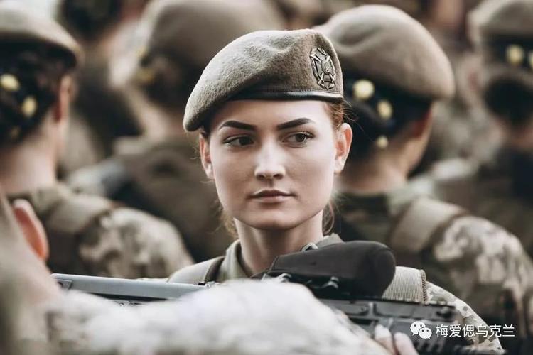 德国女兵vs乌克兰女兵